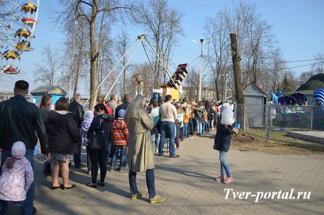 В Твери в Городском саду прошли Пасхальные гулянья